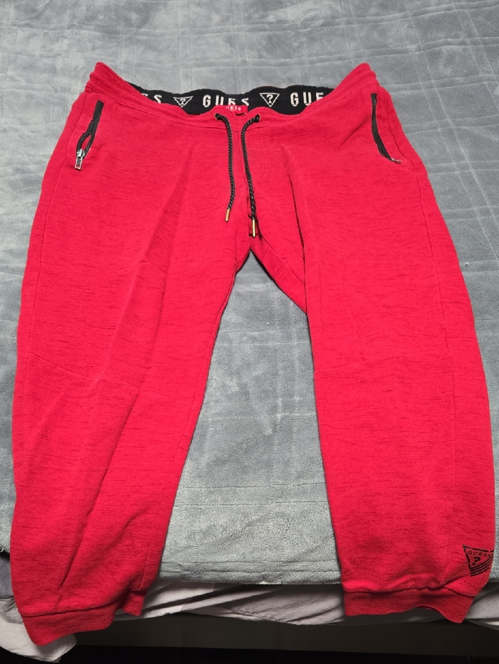 Guess Sweatpants